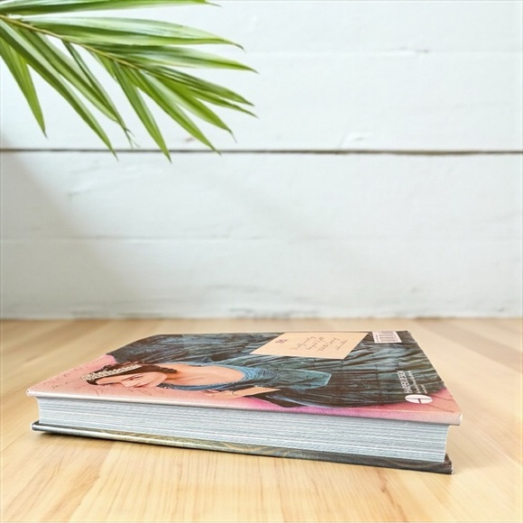 Victoria: The Heart and Mind of a Young Queen – Masterpiece (Hardcover, 2016) - Picture 10 of 13